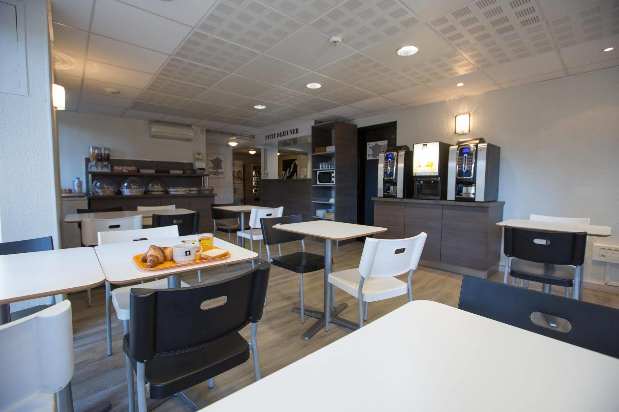 Hotel Parc Azur - Toulon Ollioules Exterior photo